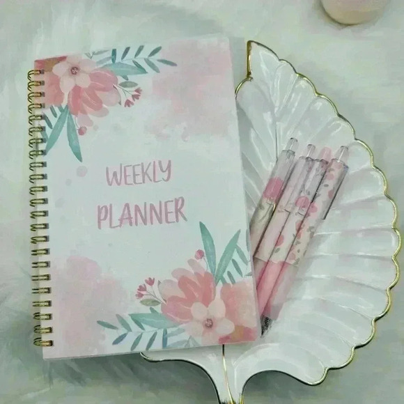 Floral Weekly Planner and Pen Set Bundle - Picture 2 of 9